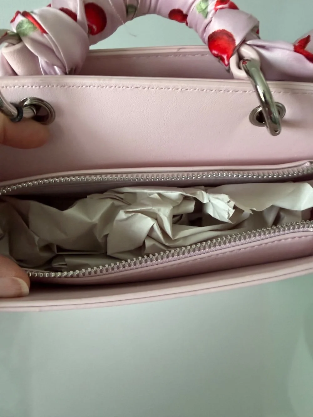 NWT - Great Mother's Day Gift - Steve Madden Bevlynn Pink Frost Satchel - Picture 4 of 6
